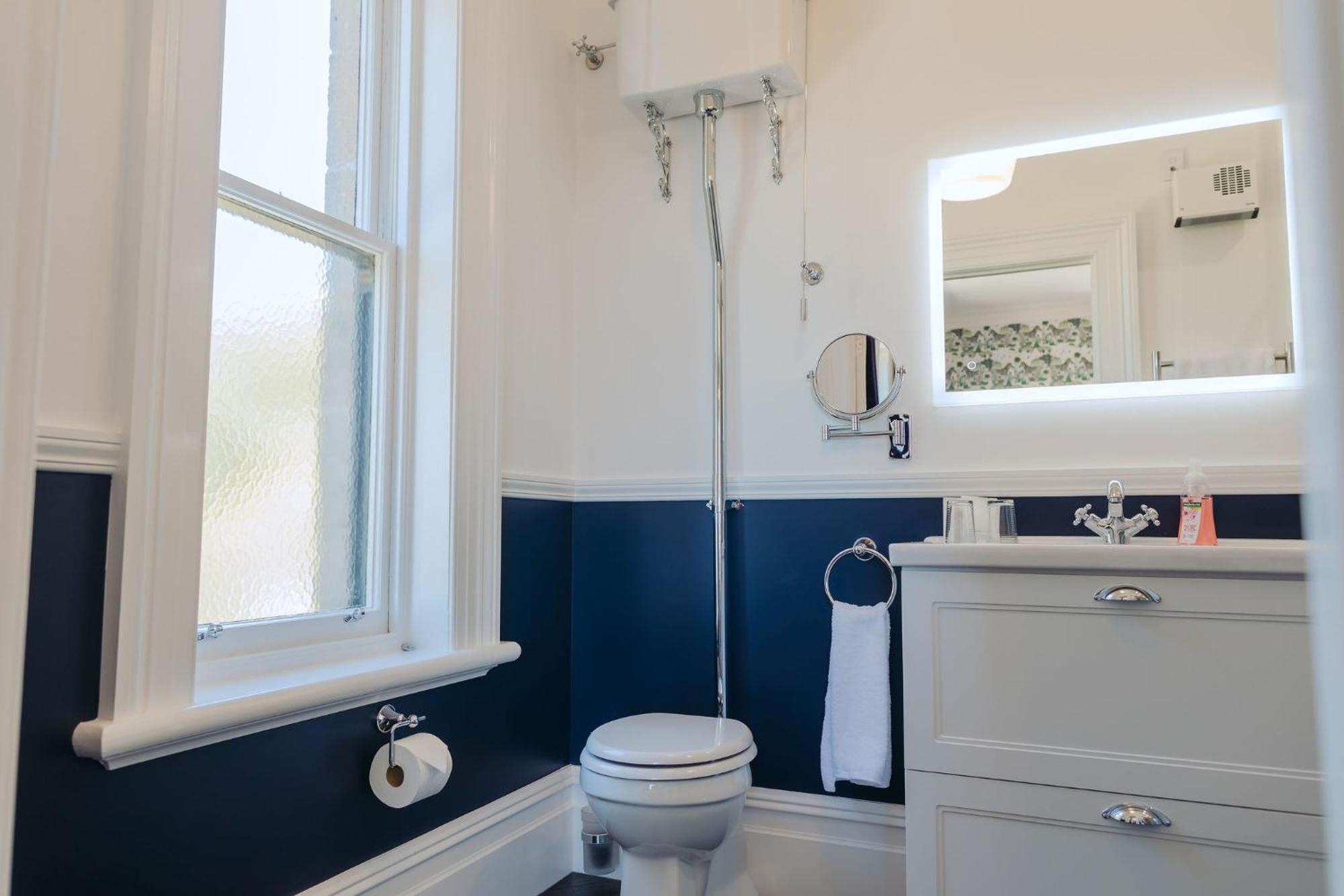 Casa Nova House Bed & Breakfast Oamaru Exterior photo